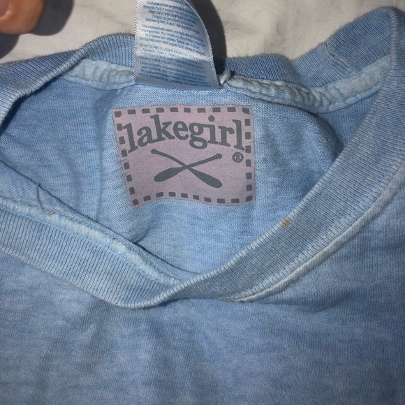 Lake Girl long sleeve with graphic - Picture 3 of 4